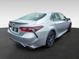 Used 2022 Toyota Camry SE image 5