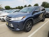 Certified 2019 Toyota Highlander LE image 2