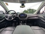 Used 2020 Chevrolet Traverse LT w/ LT Premium Package image 2