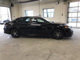 Certified 2022 Toyota Camry SE image 2