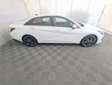 Used 2021 Hyundai Elantra SEL w/ Convenience Package image 4