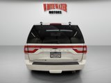 Used 2015 Lincoln Navigator L 4WD image 3