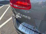 Used 2016 Volkswagen Touareg VR6 image 5