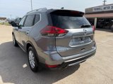 Used 2018 Nissan Rogue SV image 5