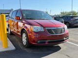 Used 2014 Chrysler Town & Country Touring image 2