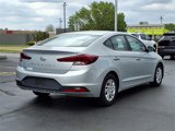 Used 2019 Hyundai Elantra SE image 3