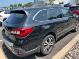 Used 2018 Subaru Outback 3.6R Limited image 3