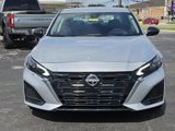 Used 2024 Nissan Altima 2.5 S image 2