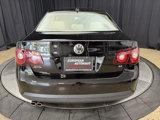 Used 2010 Volkswagen Jetta SEL image 6
