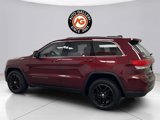 Used 2018 Jeep Grand Cherokee Laredo image 3