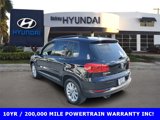 Used 2018 Volkswagen Tiguan Limited w/ Premium Package image 3
