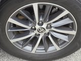 Used 2019 Toyota Highlander XLE image 3