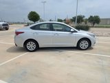 Used 2021 Hyundai Accent SE image 2