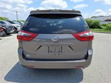 Used 2020 Toyota Sienna LE image 5