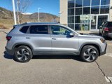 New 2025 Volkswagen Taos SE image 2