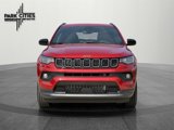 New 2025 Jeep Compass Latitude image 3