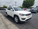 Used 2019 Jeep Compass Latitude image 2
