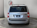 Used 2016 Chrysler Town & Country Touring image 6