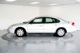 Used 2005 Ford Taurus SE image 4