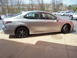 Used 2023 Toyota Camry SE image 4