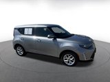 Used 2024 Kia Soul LX w/ Option Group 015 image 3