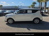 Used 2023 Kia Soul LX w/ Option Group 015 image 2