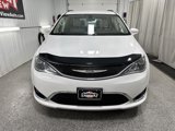 Used 2017 Chrysler Pacifica Touring-L image 2