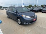 Used 2017 Toyota Sienna XLE image 2