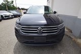Used 2023 Volkswagen Tiguan SE image 5