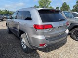 Used 2020 Jeep Grand Cherokee Laredo E image 2