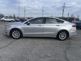 Used 2017 Ford Fusion S image 4