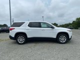 Used 2021 Chevrolet Traverse LS image 2