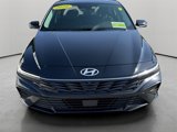 Used 2024 Hyundai Elantra Limited image 2