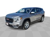 Used 2024 GMC Terrain SLE image 4