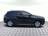 Used 2022 Jeep Compass Latitude image 2