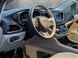 Used 2021 Chrysler Pacifica Limited w/ Uconnect Theater Family Group image 2