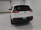 Used 2017 Jeep Cherokee Sport image 6