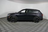 Used 2022 Volkswagen Tiguan SE R-Line image 6