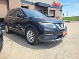 Used 2017 Nissan Rogue SV image 4