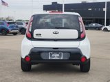 Used 2016 Kia Soul + image 6
