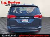 Used 2020 Chrysler Pacifica Touring-L image 5