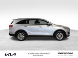 Certified 2018 Kia Sorento LX image 4