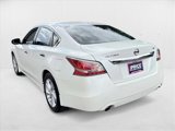 Used 2015 Nissan Altima 2.5 SV image 5