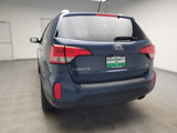 Used 2015 Kia Sorento LX image 6