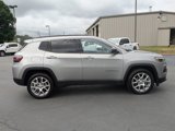 Used 2022 Jeep Compass Latitude w/ Sun and Sound Group image 2