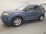 Used 2018 Ford Explorer XLT image 2