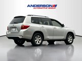 Used 2010 Toyota Highlander 2WD image 2
