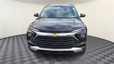 Certified 2025 Chevrolet TrailBlazer LT image 3