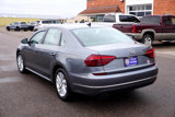 Used 2018 Volkswagen Passat 2.0T SE image 3