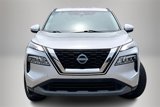 Used 2022 Nissan Rogue SV image 2